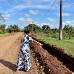 Prefeitura de Nioaque beneficia mais de 300 famílias com cascalhamento e prepara ampliação para outros bairros