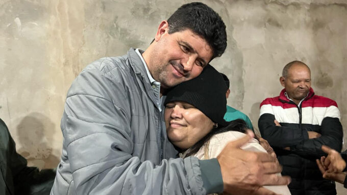 Prefeito Rodrigo Basso participa de reunião sobre regularização da Vila Jatobá