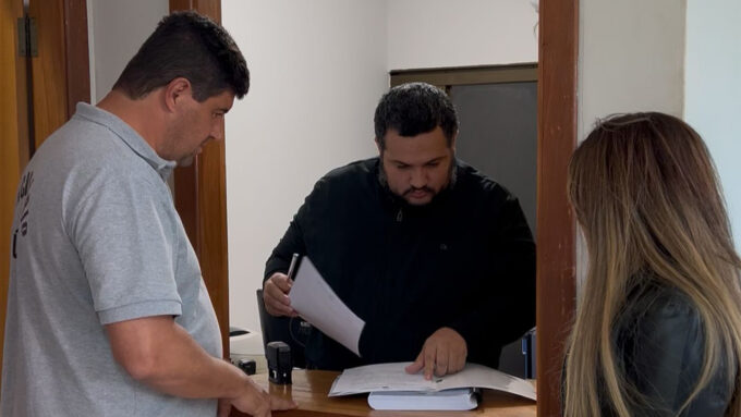 Prefeitura de Sidrolândia protocola reforma administrativa na Câmara Municipal