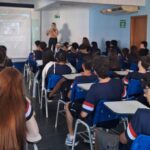 Alunos de colégio da Capital participam de palestra com o tema bullying e cyberbullying