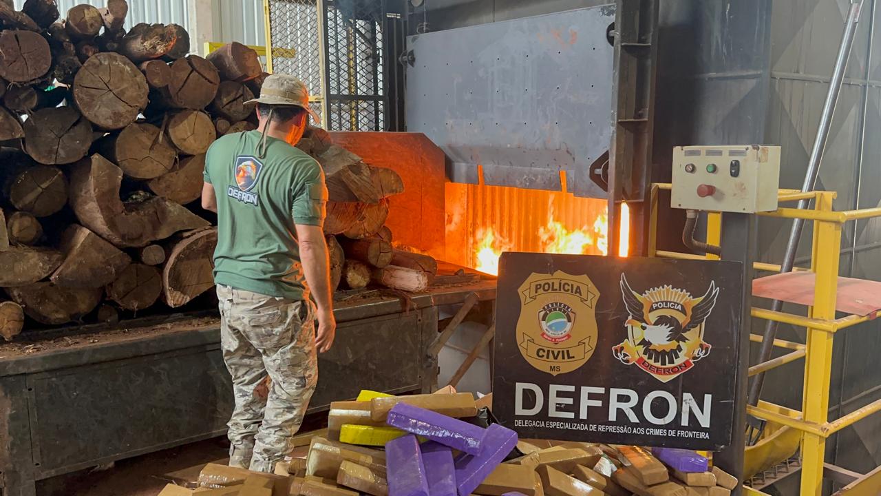 Polícia Civil incinera 9,5 toneladas de drogas em Ponta Porã durante a Operação Protetor