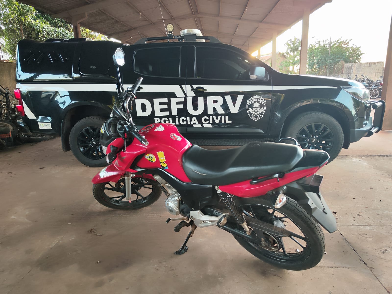 Polícia Civil prende, em flagrante, indivíduo em posse de motocicleta roubada em Campo Grande