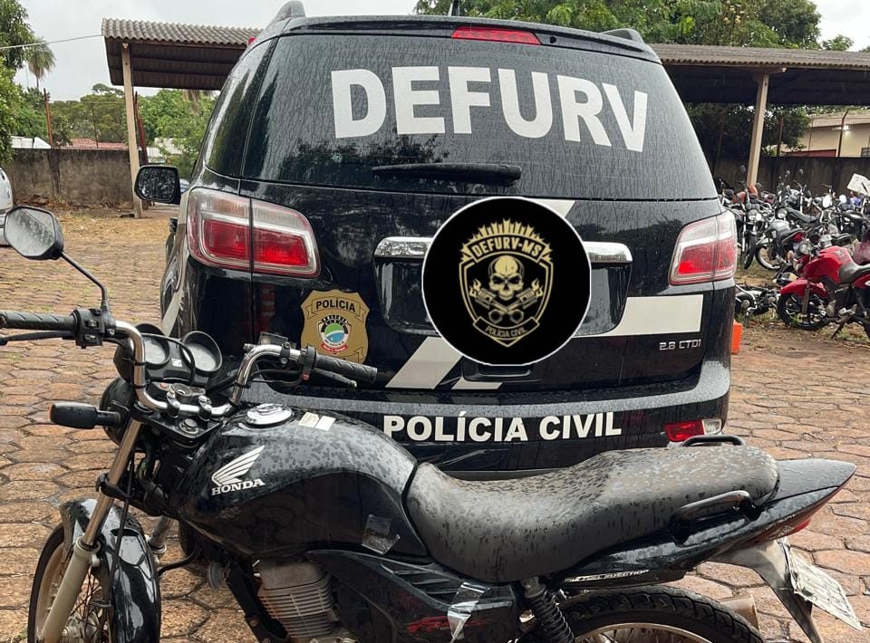 Polícia Civil recupera motocicleta furtada do interior de residência, em janeiro