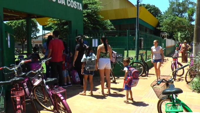 Estudantes da Rede de Ensino de Sidrolândia voltam às aulas nesta terça-feira (03)