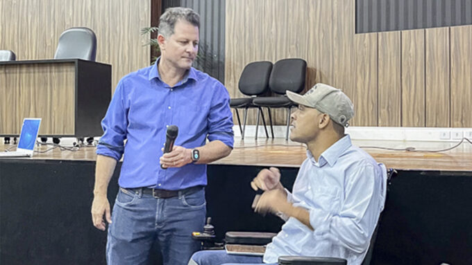 Renato Câmara solicita reforma da AGRAER em Sidrolândia