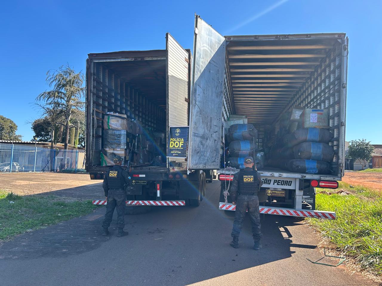 DOF apreende dois caminhões carregados de produtos ilegais avaliados em mais de R$ 21 milhões