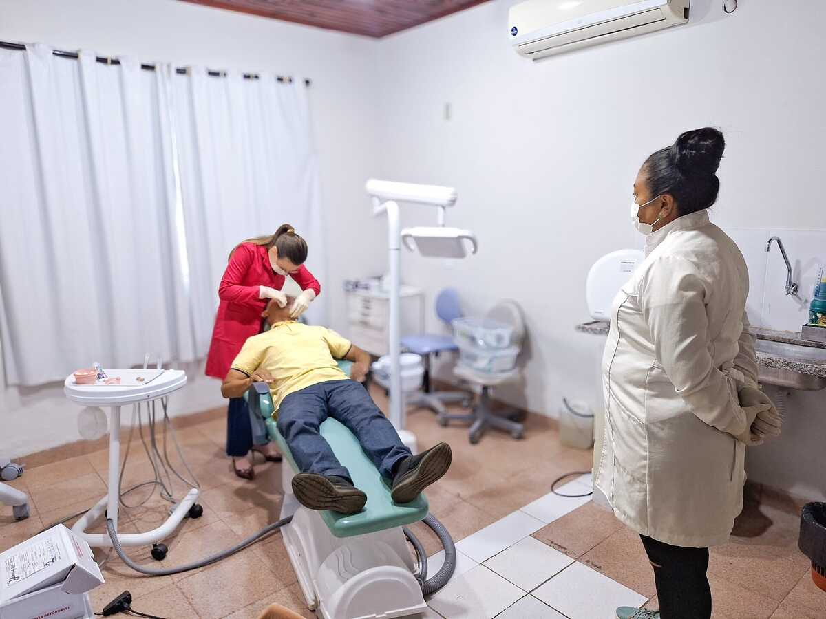 Entrega de próteses dentárias em Miranda melhora saúde bucal e autoestima de moradores