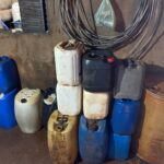 Homem é preso em flagrante com mais de mil litros de combustível armazenado ilegalmente em borracharia de Nova Andradina