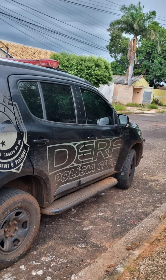 Polícia Civil captura mulher com duas ordens de captura na Vila Nhanhá em Campo Grande