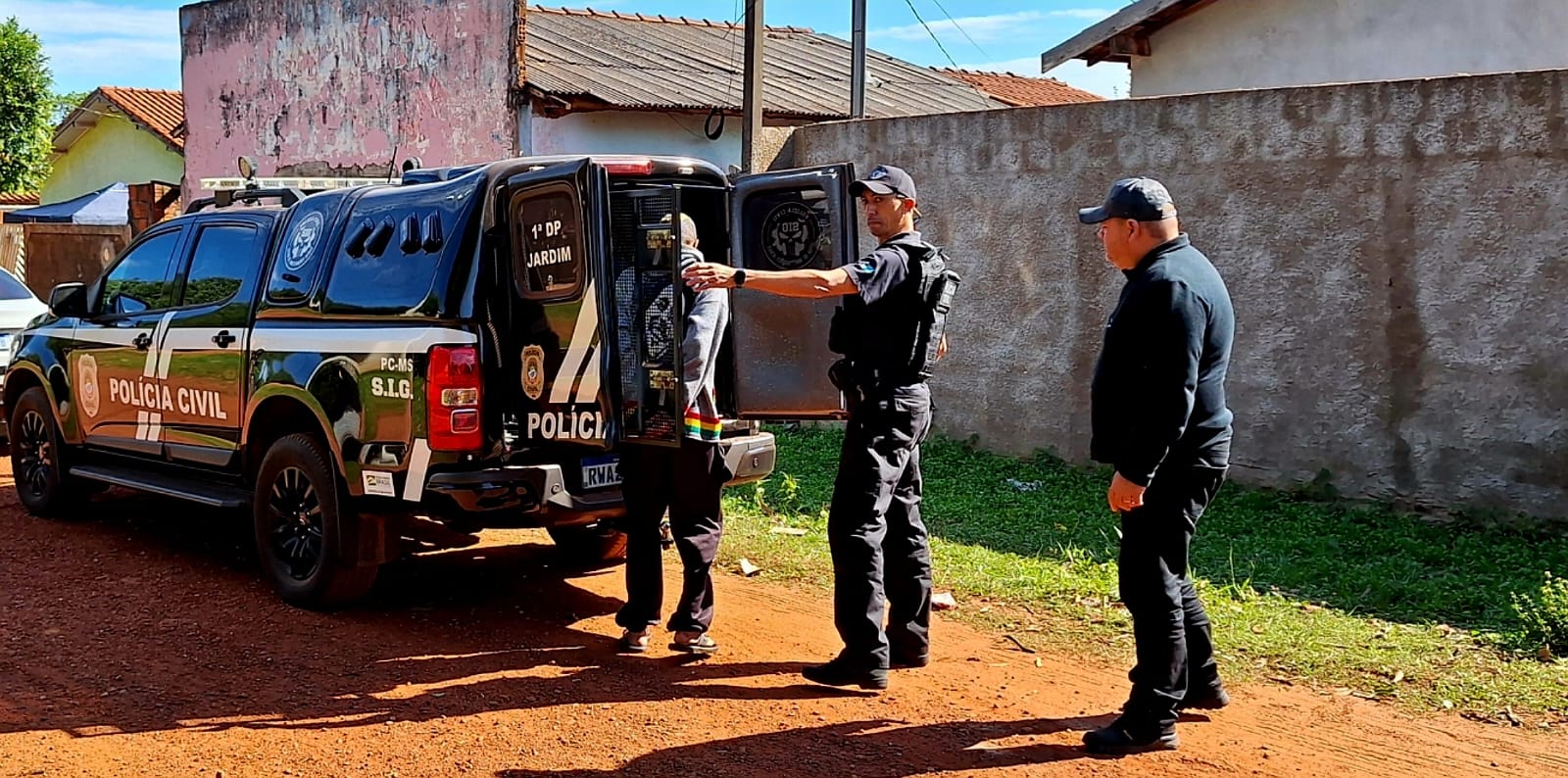 Polícia Civil identifica e prende apontados por crime de tortura com indícios de ligação a facção em Jardim