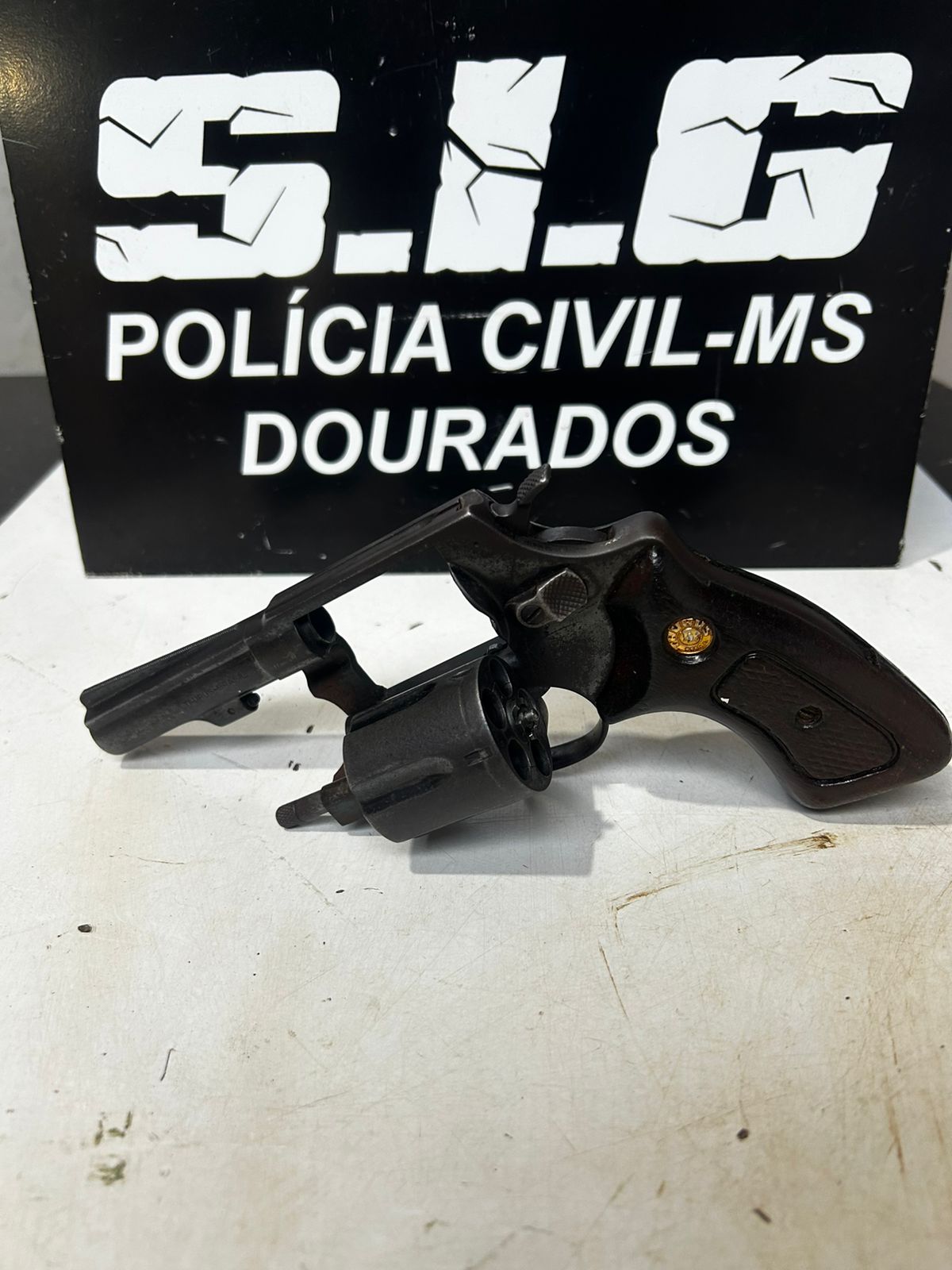 Polícia Civil prende autores de tentativa de homicídio ocorrida em saída de casa noturna no centro de Dourados
