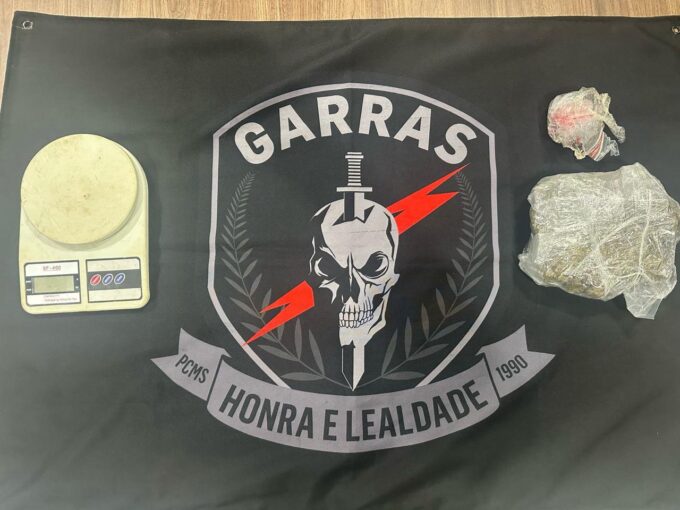 Polícia Civil prende casal por tráfico de drogas no Jardim Itamaracá