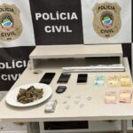 Polícia Civil prende homem em flagrante por tráfico de drogas e apreende crack, maconha e dinheiro