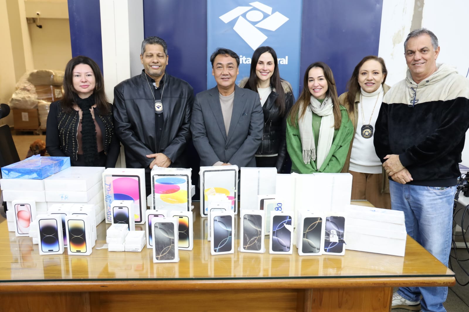 Receita Federal realiza doação de eletrônicos e brinquedos para a Polícia Civil de MS