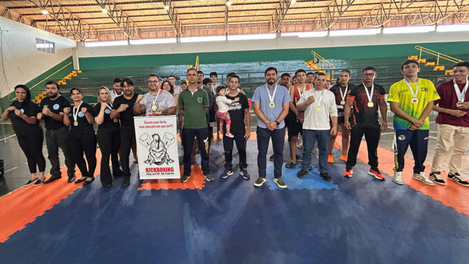Sidrolândia sedia competição de kickboxing e atletas se destacam em diversas categorias