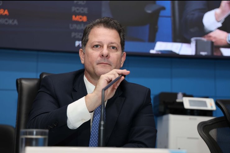 Renato Câmara cria homenagem a médicos-veterinários com nome de Cláudio Martins Real