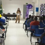 Agosto Lilás: DAM de Nova Andradina realiza palestra para líderes de setor em frigorífico da região