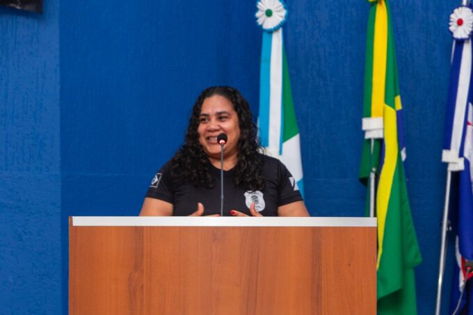 Investigadora da DAM de Três Lagoas é homenageada por ato de bravura que impediu possível feminicídio