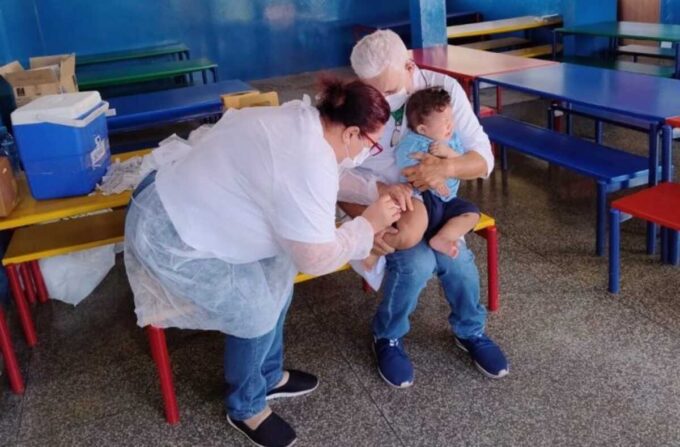 MS adota aplicação da 'dose zero' contra sarampo para reforçar proteção em bebês