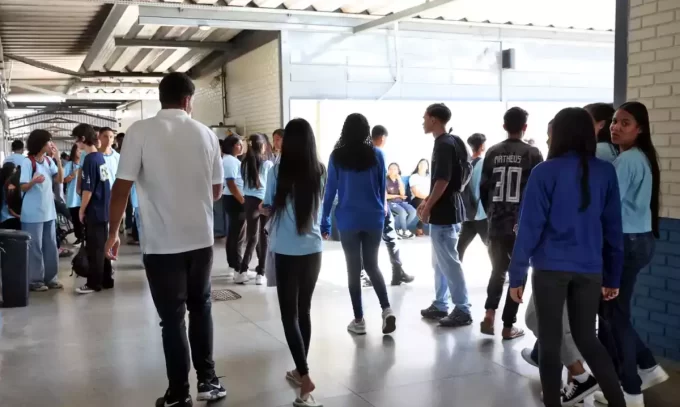 Pé-de-Meia: nascidos em novembro e dezembro recebem 5ª parcela