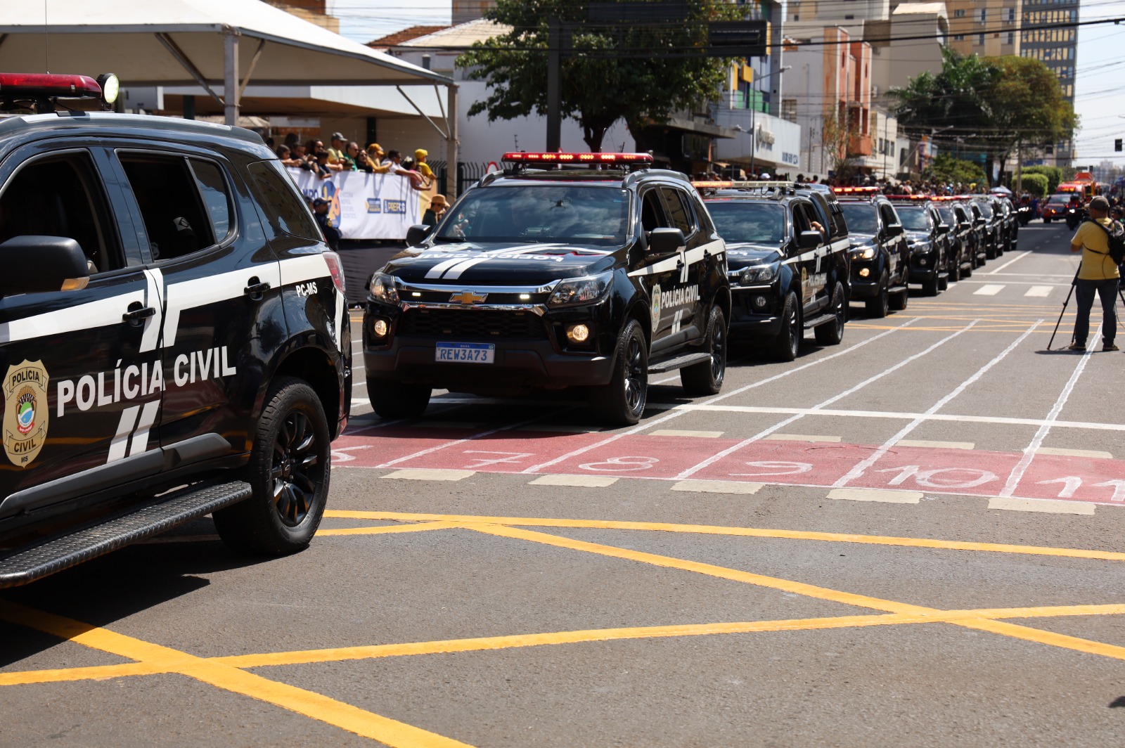 Polícia Civil participa do desfile em comemoração ao aniversário de 126 anos de Campo Grande