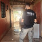 Polícia Civil prende padrasto por estupro de vulnerável e mãe de vítima por coação no curso do processo e fornecimento de bebida alcoólica para adolescente