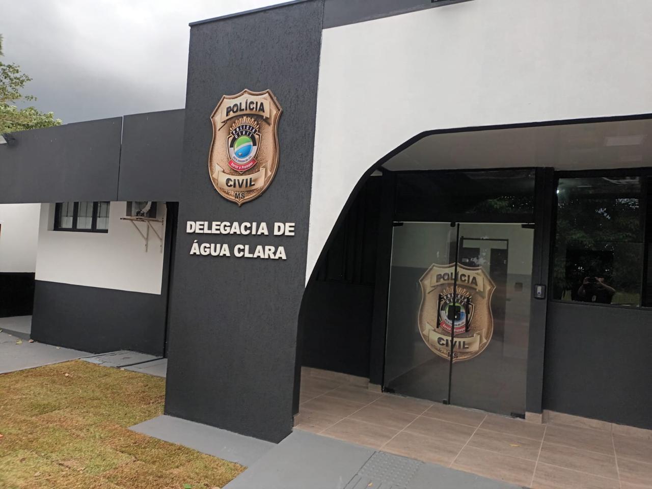 Polícia Civil prende suspeito de ameaças em flagrante, em Água Clara