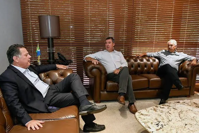 PSDB discute futuro em MS com Perillo, em meio à debandada de líderes regionais