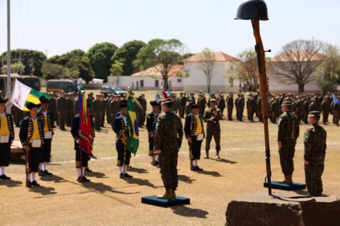 Delegado-Geral Adjunto participa de solenidade de passagem de cargo do Centro de Operações do CMO