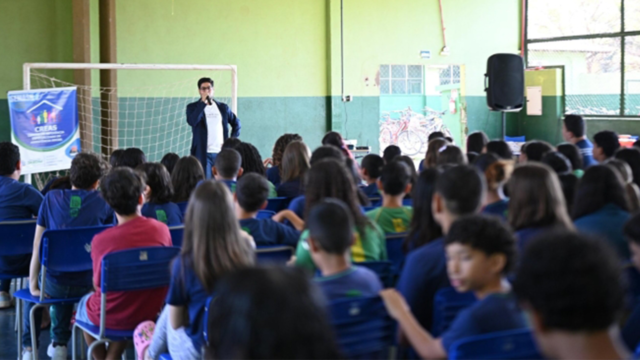 Jardim: Setembro Amarelo expõe importância da saúde mental aos alunos da Escola Estadual APP