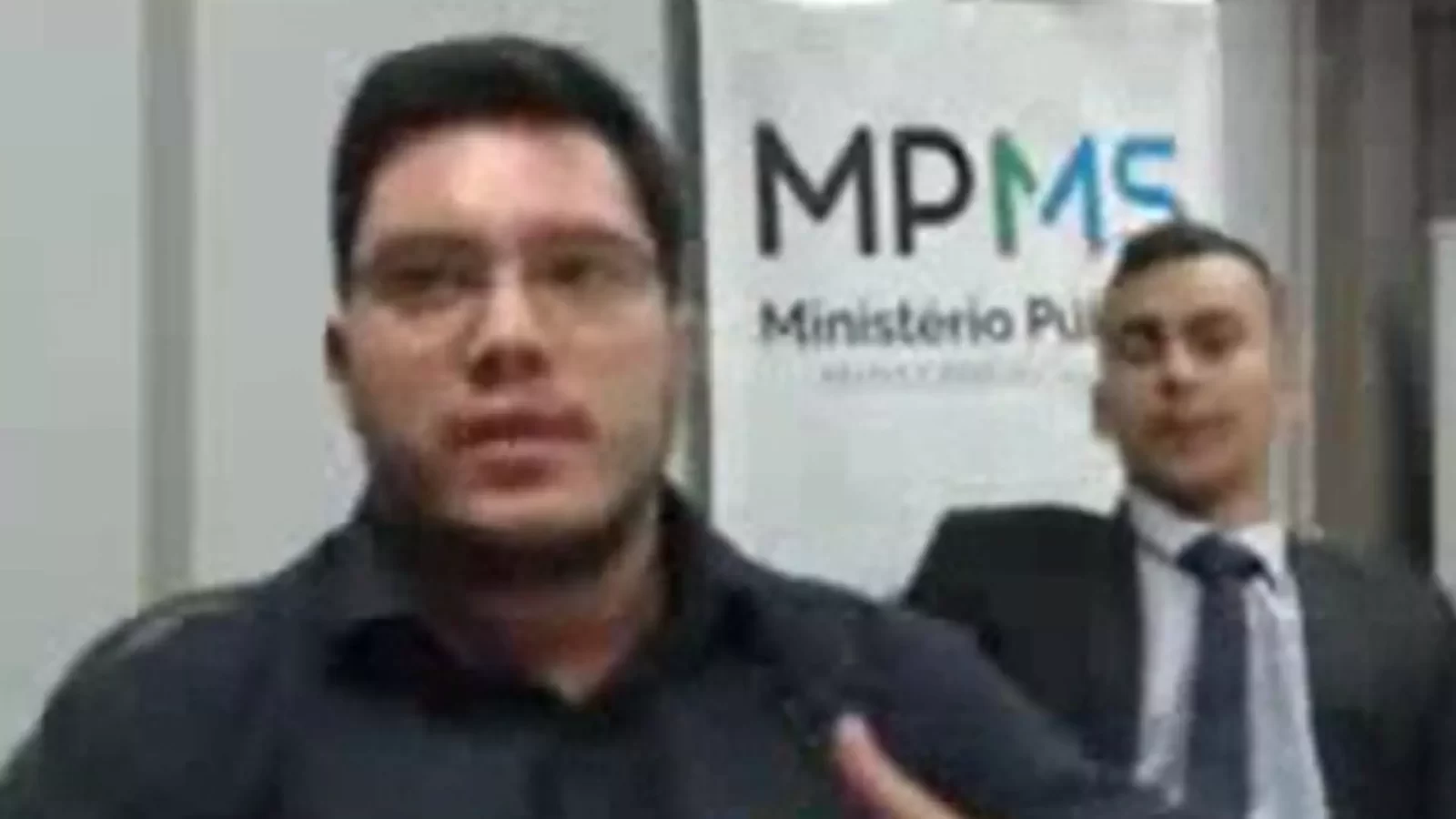 Delator do esquema de Claudinho Serra pede fim de recolhimento domiciliar noturno