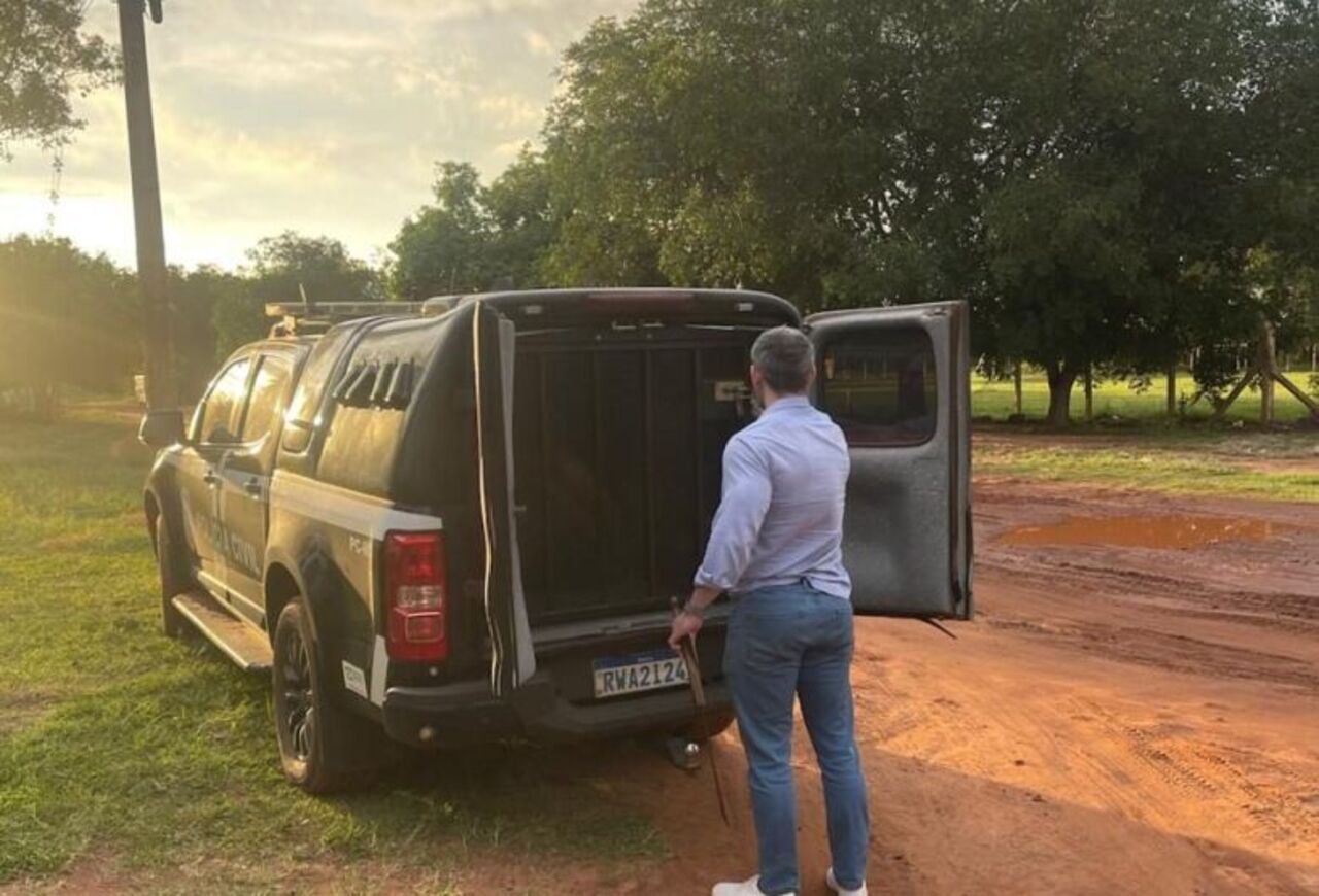 Homem é preso após atacar a mãe com foice em Caarapó