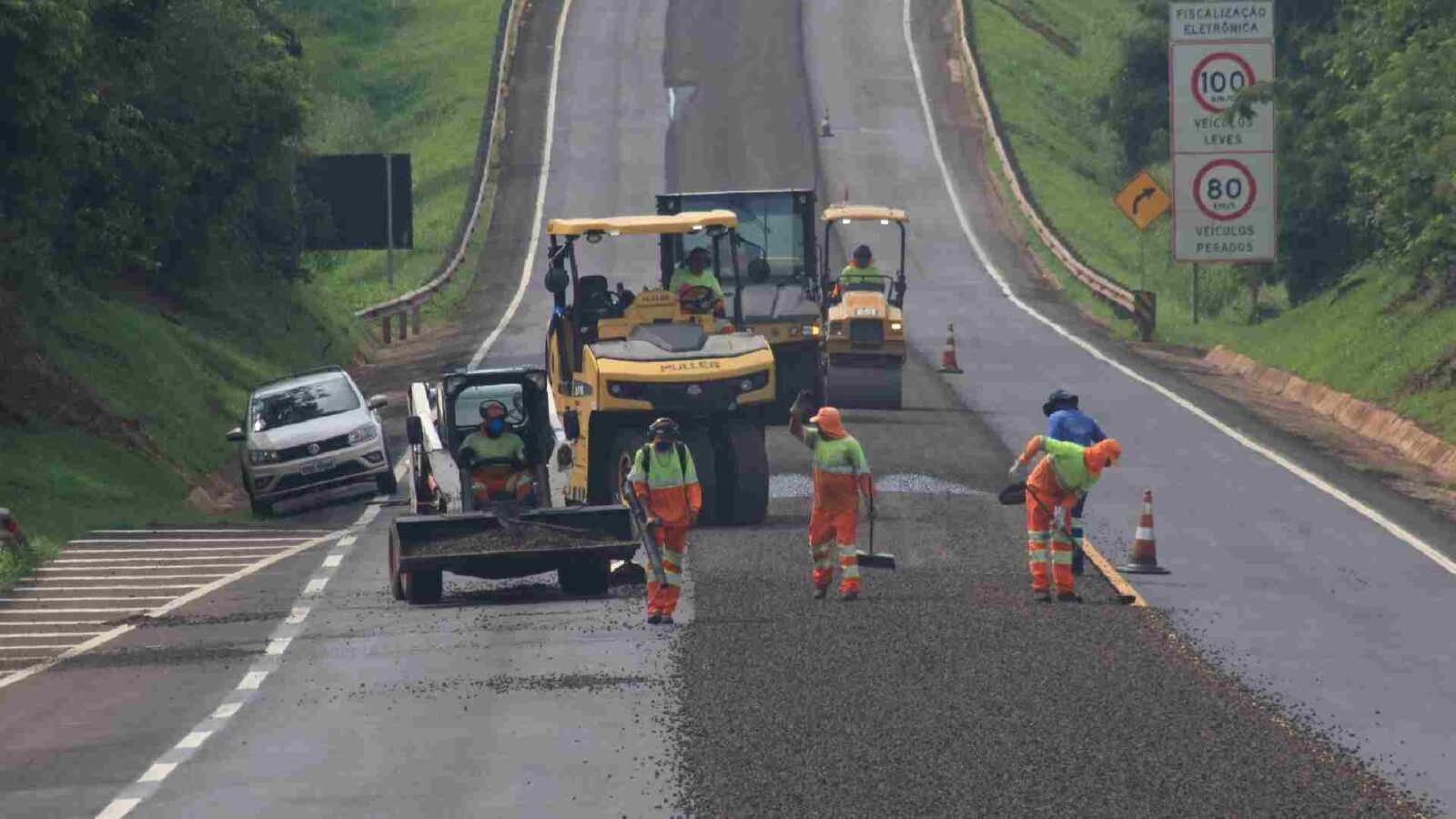 Semana inicia com três trechos interditados na BR-163; confira