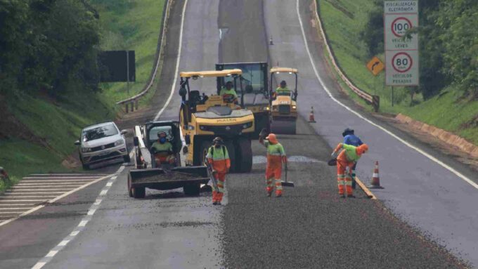 Semana inicia com três trechos interditados na BR-163; confira