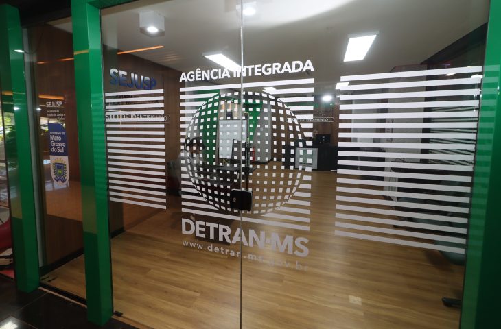 Governo de MS amplia modelo integrado de agência que une serviços do Detran e emissão do novo RG