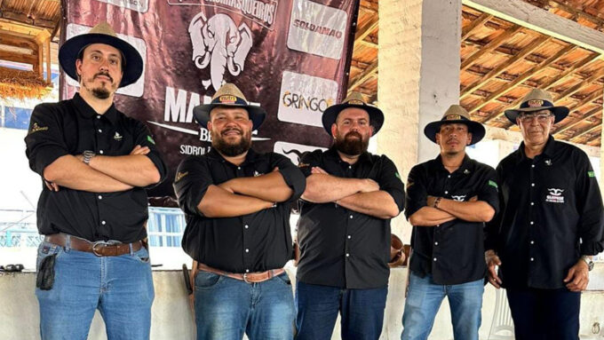 Equipe Mamutes BBQ é convidada para representar o Brasil em campeonato internacional de churrasco na Patagônia