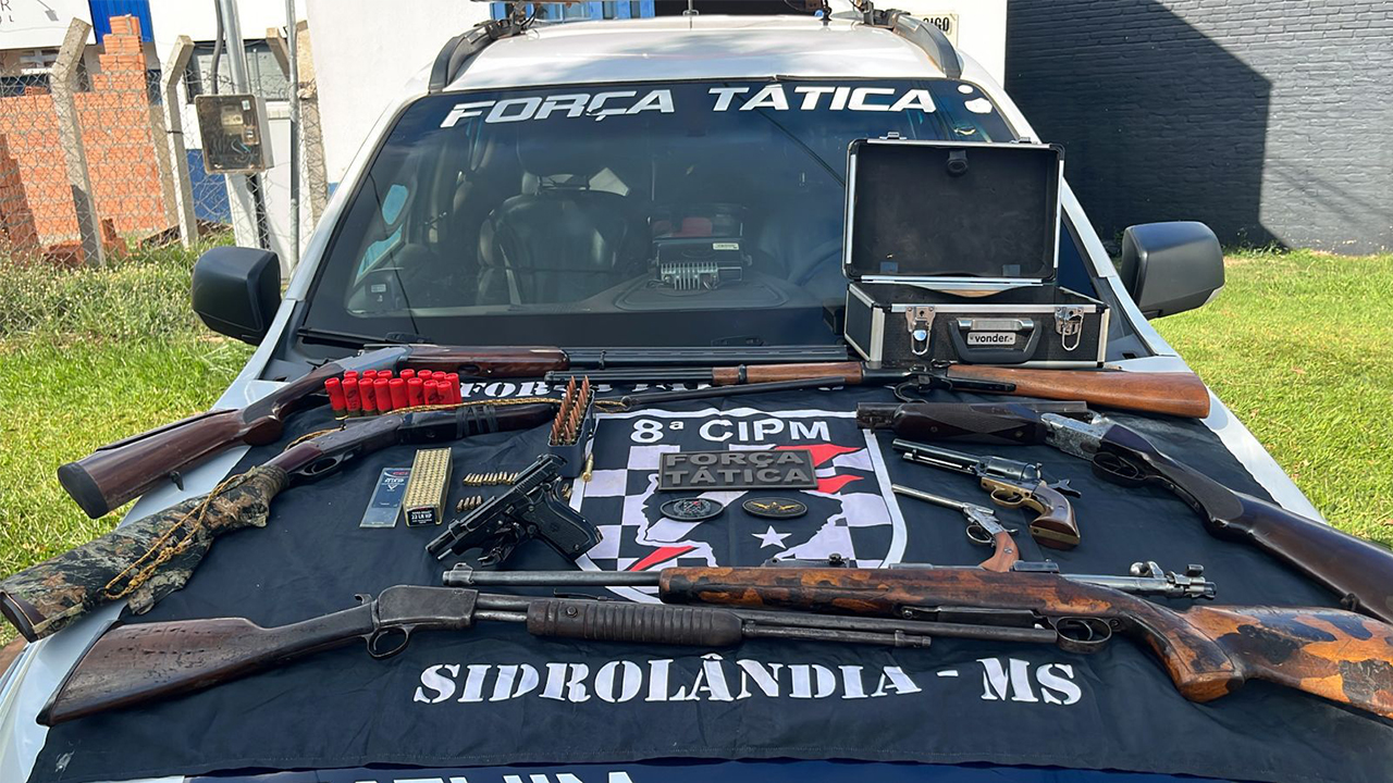 Força Tática encontra arsenal com armas de uso restrito em contêiner e prende suspeito na São Bento