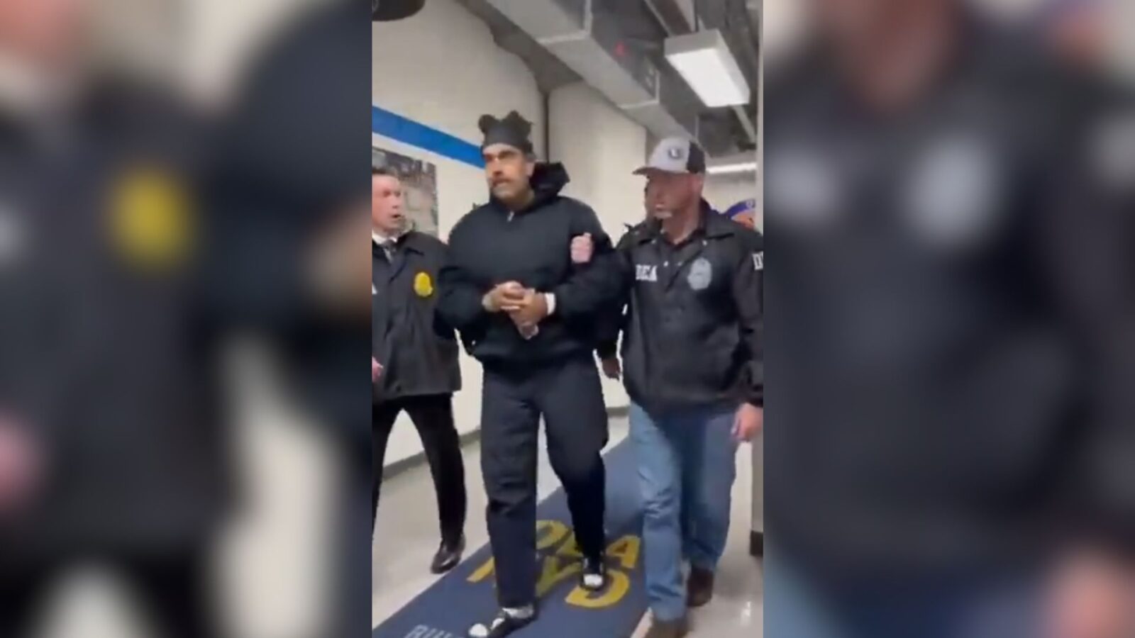 VÍDEO: Algemado, Maduro chega aos EUA e deseja ‘boa noite’ e ‘feliz ano novo’ a seguranças