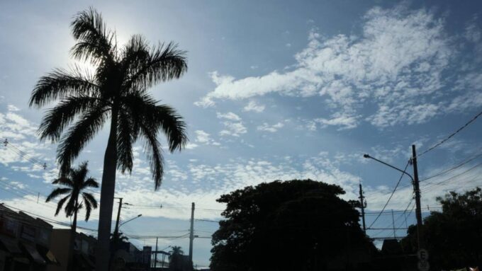 Segunda-feira será de calor e chance de chuva intensa em Mato Grosso do Sul