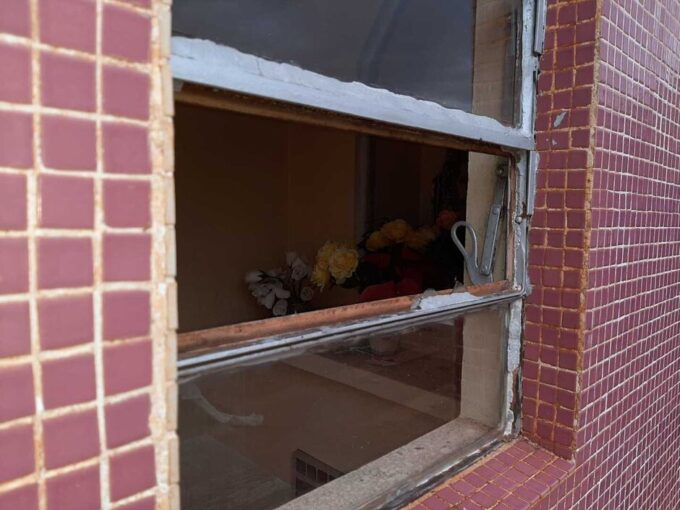 Sidrolândia: mecânico invade casa, agride ex e acaba preso após levar corte na mão