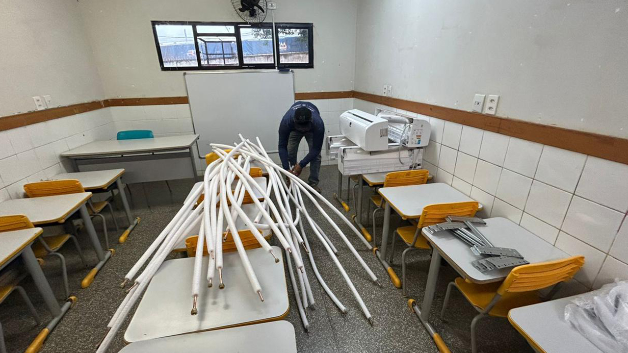 CMEIs de Sidrolândia começam a receber ar-condicionado