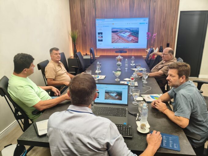 Prefeito Rodrigo Basso busca parcerias com Cooperativa Primato no Paraná