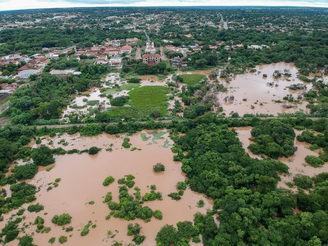 Mato Grosso do Sul sob Alerta: Chuvas Intensas Colocam Cidades em Emergência e Rios Transbordam