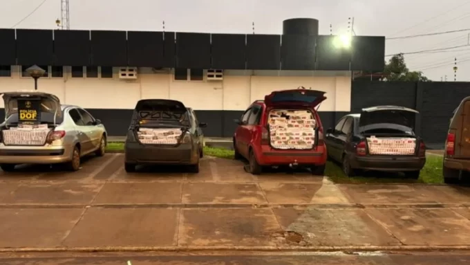 Quatro são presos com mais de 3 mil cigarros contrabandeados na BR-060