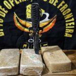 DOF prende mulher com pasta base de cocaína presa ao corpo