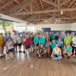 Ginástica na cadeira fortalece saúde e mobilidade de idosos no Projeto Conviver 60+ em Jardim
