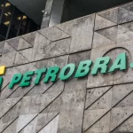 Isenção de impostos do governo esbarra em reajuste da Petrobras e diesel fica mais caro