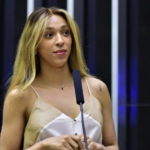 Justiça livra estudante denunciada por Erika Hilton após fala sobre mulheres trans