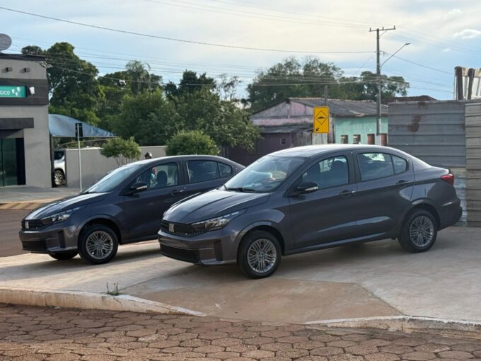 Nioaque recebe novos veículos e ambulância para reforçar a saúde