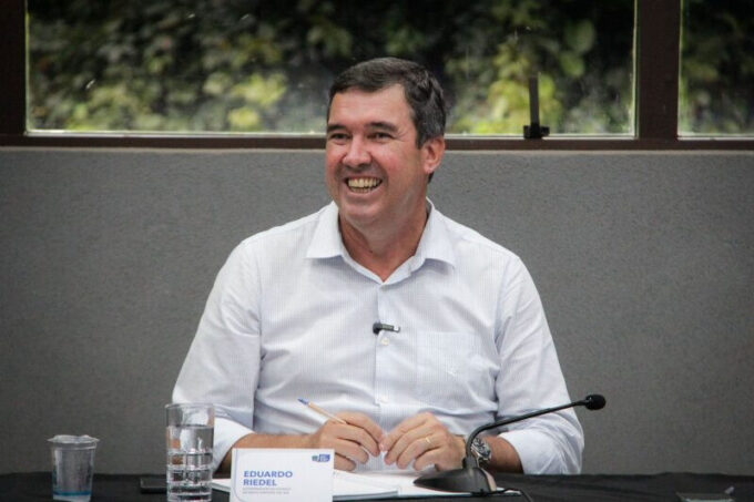 Administração de Riedel é aprovada por 70% dos eleitores, aponta pesquisa Ranking